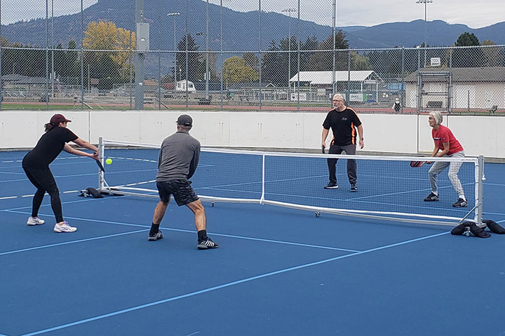 cowichan pickleball players